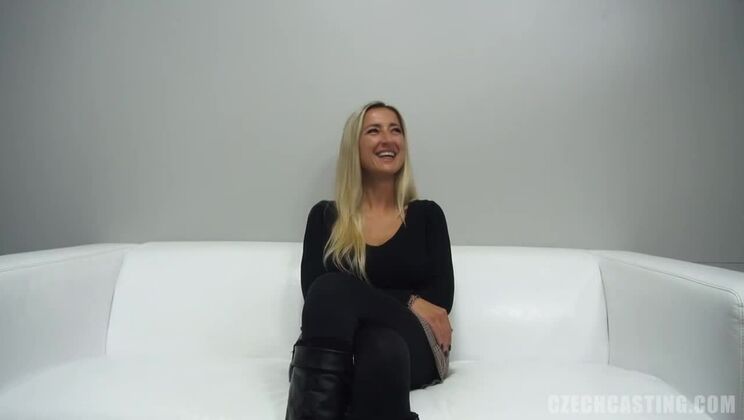 European Blonde Daria's Desire