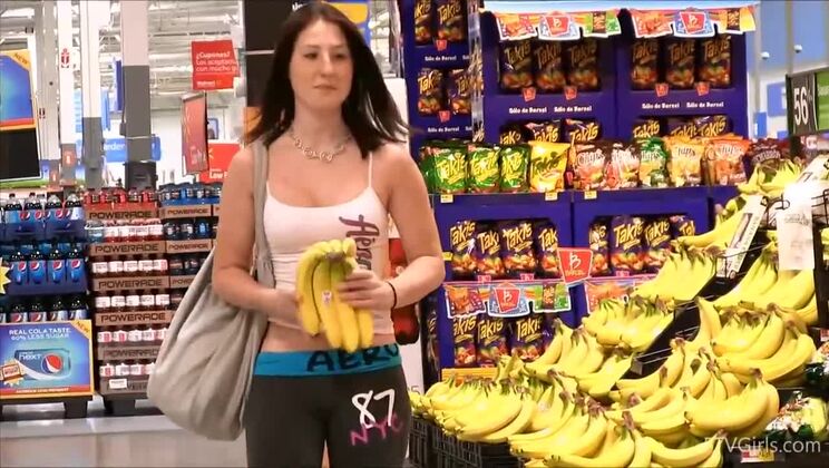 Squirt and Fingering - Veronika's Solo Play