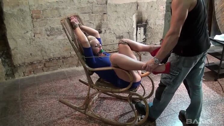 Melanie Crush Moans Loudly as Her Dom Uses a Fucking Machine