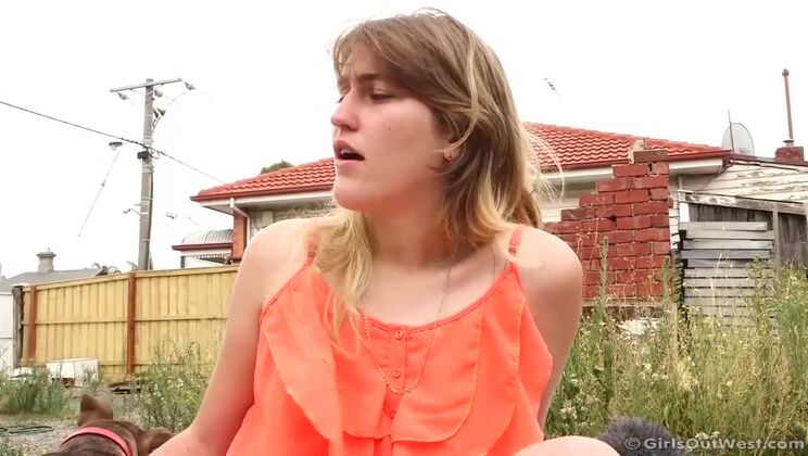 Ren Outdoor Hairy Sex