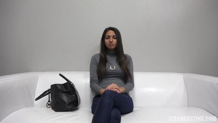 'Anna: Czech Brunette Tease