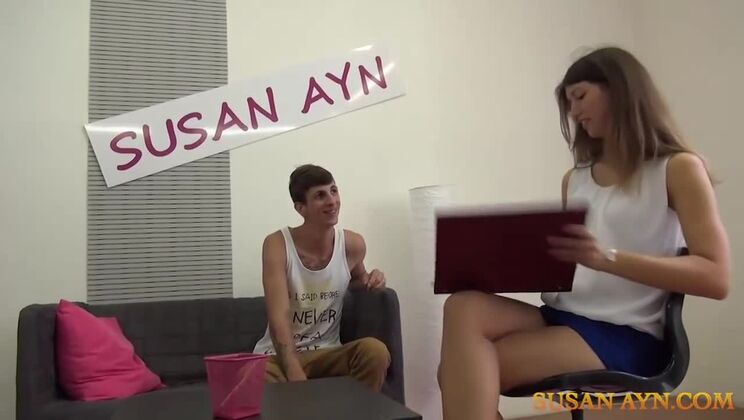 Susan Ayn Fucks Young College Guy on Face