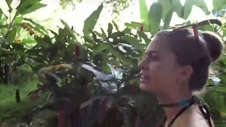 POV Blowjob with Amateur Jill Kassidy on Vacation