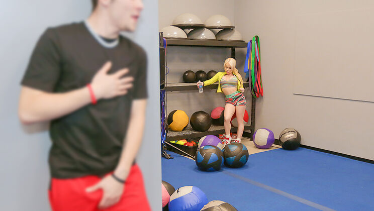 [MYLF] - Sensual Massage with a MILF Star - Connor Kennedy - Nikki Delano