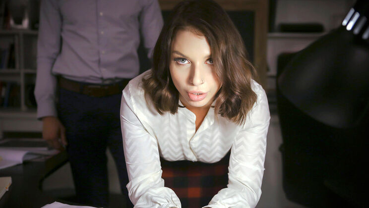 [MYLF] - Damon Dice Fucks MILF Ivy Lebelle Hard - Damon Dice - Ivy Lebelle