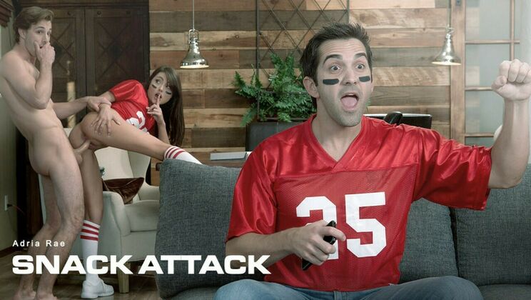 Lucas Frost Facial Fun