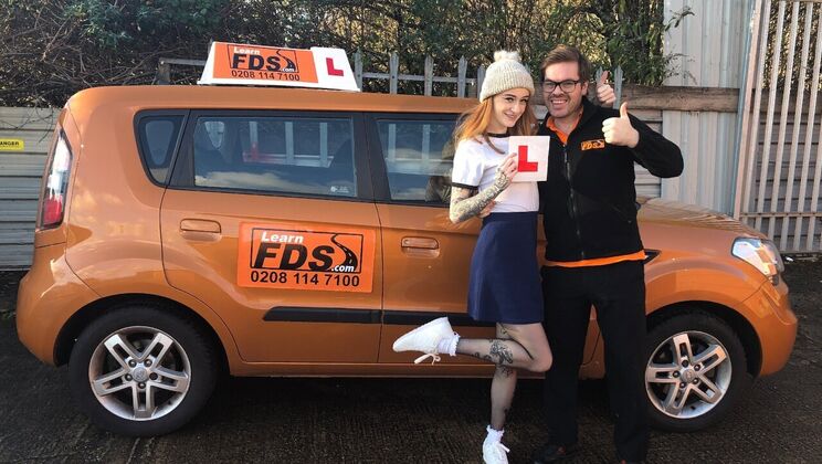 Pierced Minx Azura Alii Sucks Ryan Ryder's Big Cock