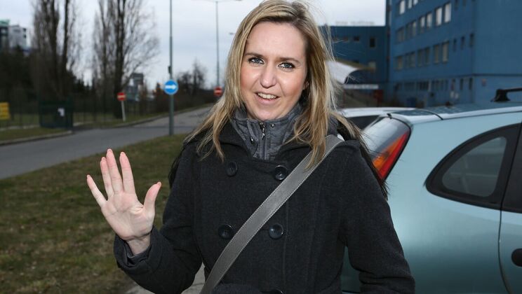 Car Sex with Lina Cors Blonde Amateur