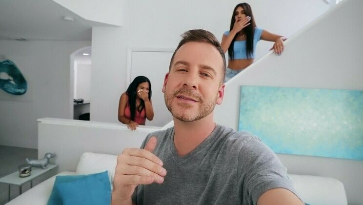 Cheating BF Gets Face Sitted