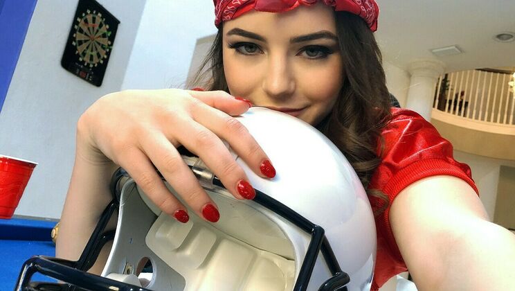 Girlfriend Pays Up for Losing Bet