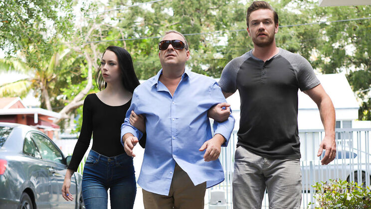 The Aroma of My Step Sister