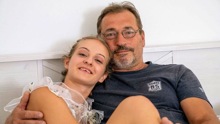 [Oldje] - Petite Blonde Lylyta Yung in Missionary - Lylyta Yung - Martin S