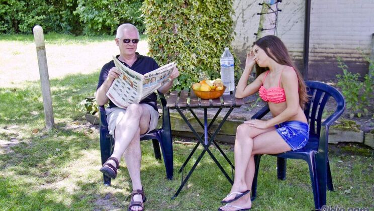 [Oldje] - Blowjob, Handjob, and Cum Swallowing - Nick - Anita Berlusconi