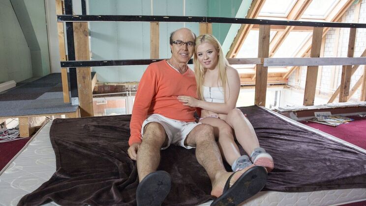 Blonde Babe Gets 5 Cumshots Daily