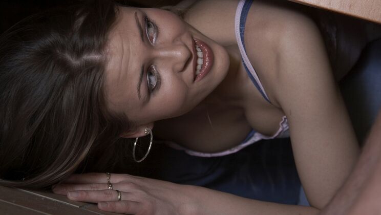 [Oldje] - Locker Room Fuck with Young Girl and Old Man - Ronald - Rebecca Contrares