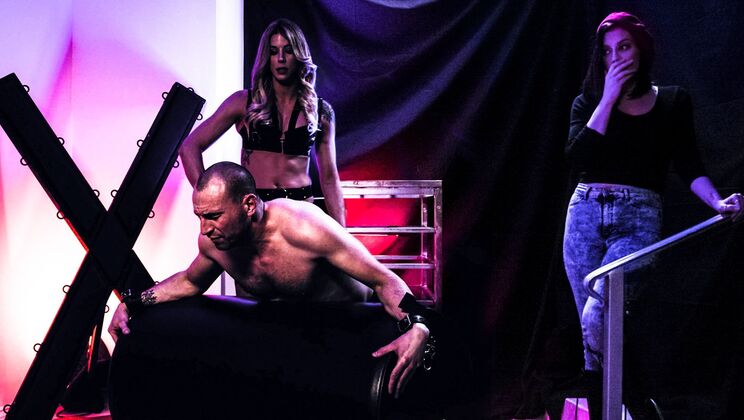 Big Naturals and Rough Femdom