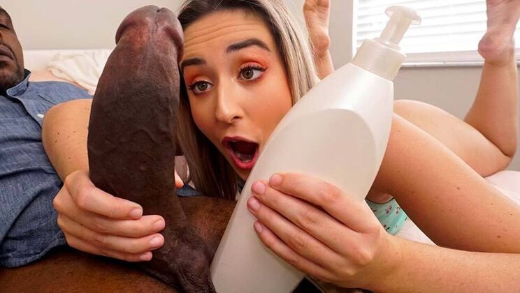 Brickzilla's Big Cock Stretches Brookie's Pussy