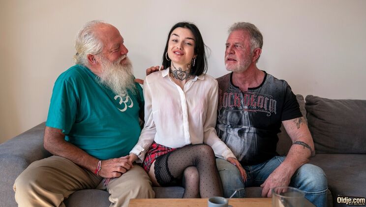 [Oldje] - Brunette Maid Gives Ball Licking and Sucky Fuck - Bruno - Chel - Snow DeVille