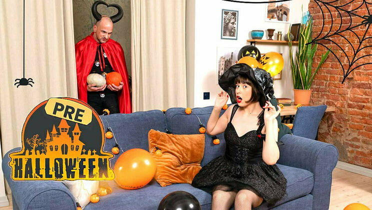 [ClubSweethearts] - Teen Babe Sandy Cheeks in Doggystyle Fucking - Andrew Marshall - Sandy Cheeks