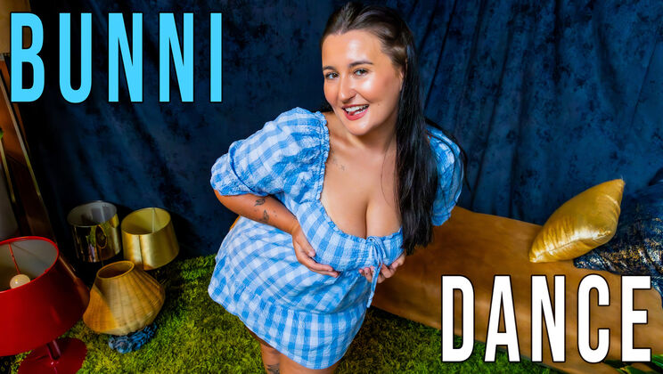 Aussie Bunni's Big Tits