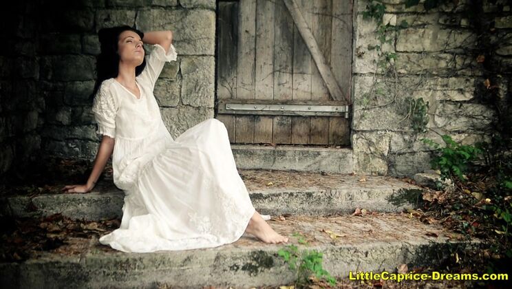 Czech Sapphira's Solo Play