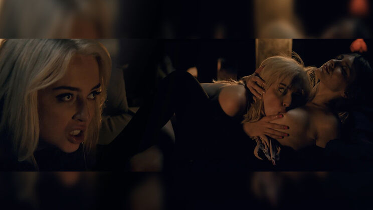 [Parasited] - Lexi Lore Melody Marks Steamy Lesbian Makeout - Lexi Lore - Melody Marks