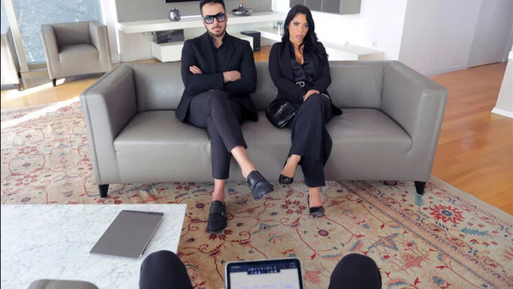 Big Ass Megan Fiore in Intense POV Threesome