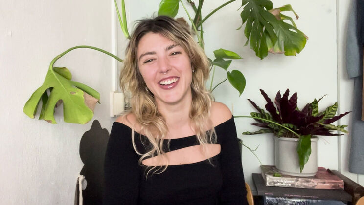 [Ersties] - Gia G's Strip Club Adventure - Zora (Ersties) - Ana B (Ersties) - Helena (Ersties) - July (Ersties) - Desiree (Ersties) - Delfine (Ersties) - Sally B (Ersties) - Lana (Ersties)