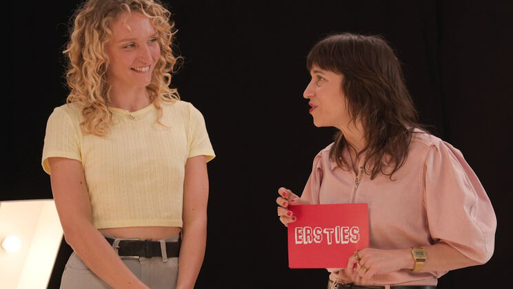 [Ersties] - Cold Weather, Sizzling Clips