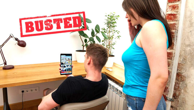 Janyk Brones’ Natural Tits Surprise Fun