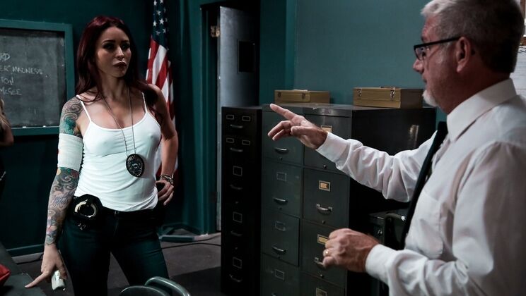 Tattooed Temptress Whitney Wright and Derrick Pierce's Sex Fest